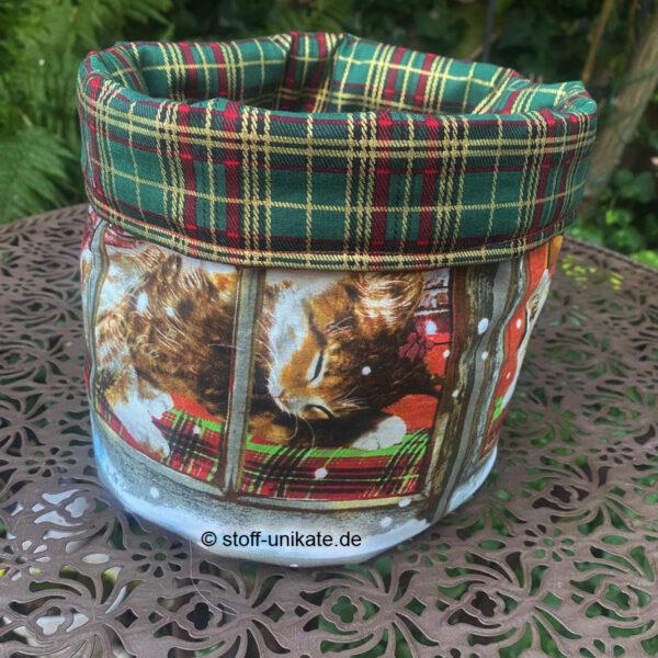 Utensilo, Stoffkorb mit schlafenden Katzen genäht aus hochwertigen Baumwollstoffen. Stoff-Unikate handmade in Germany