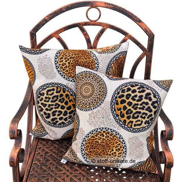 Deko-Kissen, Motiv-Kissen <br>Dekorative Kissen <br>„Wild Animals" <br>- Varianten - <br>Geschenk für Afrika-Fans
