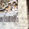 Detailansicht vom Tischläufer Wölfe im Winterwald. Größe 49 x 112 cm (Breite x Länge). Genäht aus hochwertigen Patchworkstoffen im Crazy-Quilt-Stil. Unikat handmade in Germany