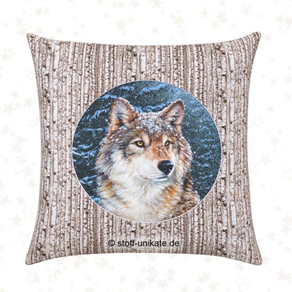2- Wolf im Winterwald, Dekokissen. Stoff-Unikate handmade in Germany