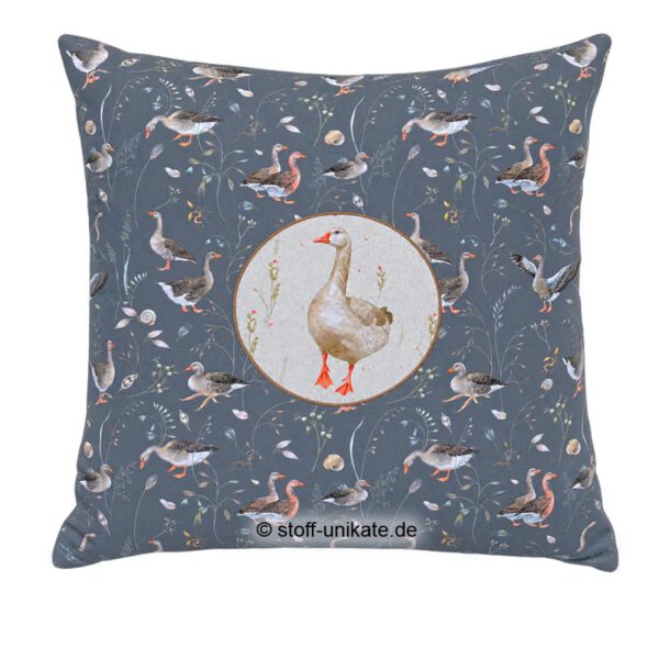 Dekokissen, Designerkissen mit gänsen. Stoff-Unikate handmade in Germany