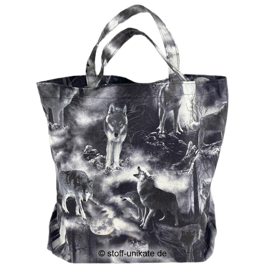 Einkaufstasche aus Stoff mit Mystic Wolfes. Stoff-unikate handmade in germany