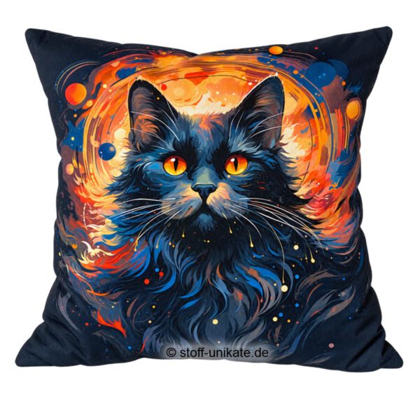 Dekosamtkissen Black Cat mit schwarzer Katze. Stoff-Unikate handmade in Germany