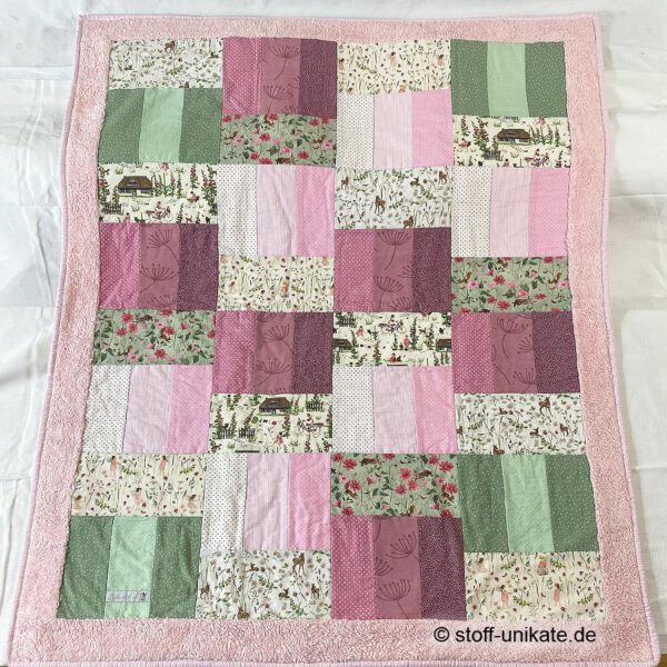 3-lagige Kinderdecke in rosa-Tönen genäht aus hochwertigen Stoffen u. a. von acufactum. Stoff-Unikat handmade in Germany