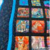 Detailansicht vom Außenrand der aufwändig gearbeiteten Tagesdecke, Kuscheldecke, Quiltdecke mit bunten Katzenmotiven. Stoff-Unikat handmade in Germany