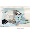 Babydecke, Krabbeldecke mit Schafmotiven in hellblau. Genäht aus hochwertigen Stoffen u. a. Baumwolle und Teddyplüsch. Stoff-Unikat handmade with Love in Germany