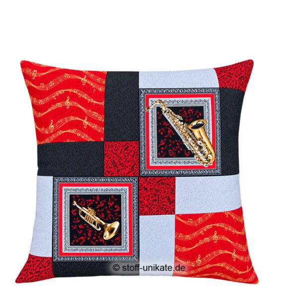 Dekokissen mit Saxophon und 'Trompete. Stoff-Unikate handmade in Germany