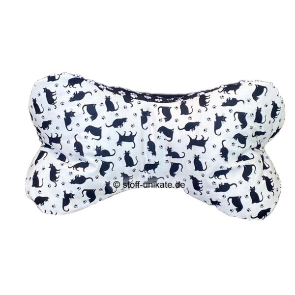 Leseknochen mit Katzen in Black and White. Stoff-Unikate handmade in Germany