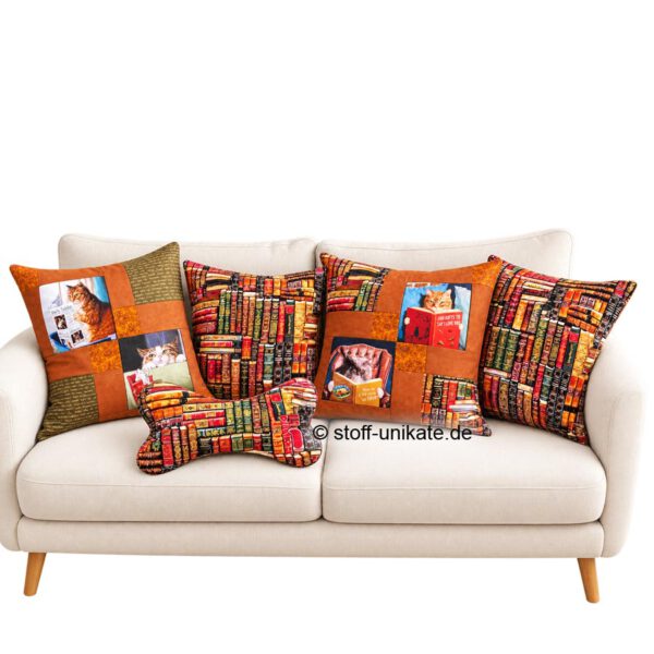 Dekokissen und Leseknochen mit lesenden Katzen. Stoff-Unikate handmade in germany