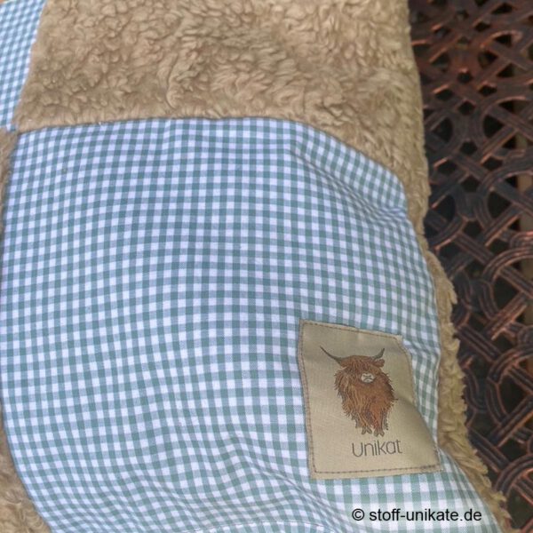 Label Unikat für das Dekokissen "Highlander Cows" mit Abbildung einer Highlanderkuh. Stoff-Unikat handmade in germany