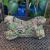 Leseknochen, Nackenkissen mit Waschbärmotiven. Stoff-Unikate handmade in germany