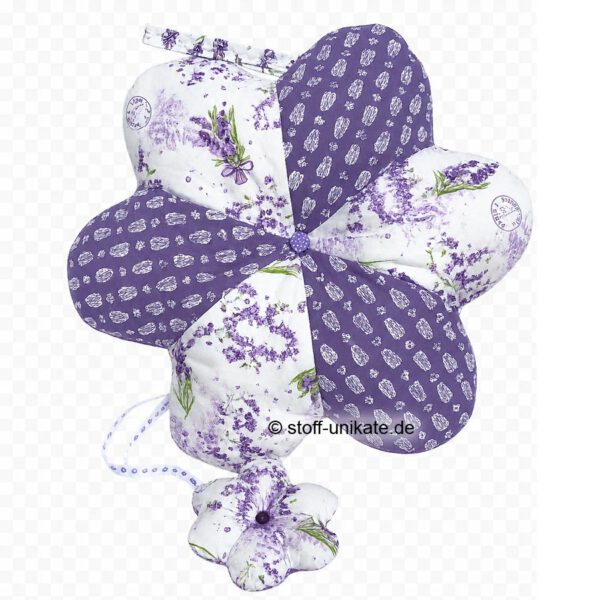 Duftkissen in Blütenform mit Lavendelblüten. Stoff-Unikate handmade in Germany