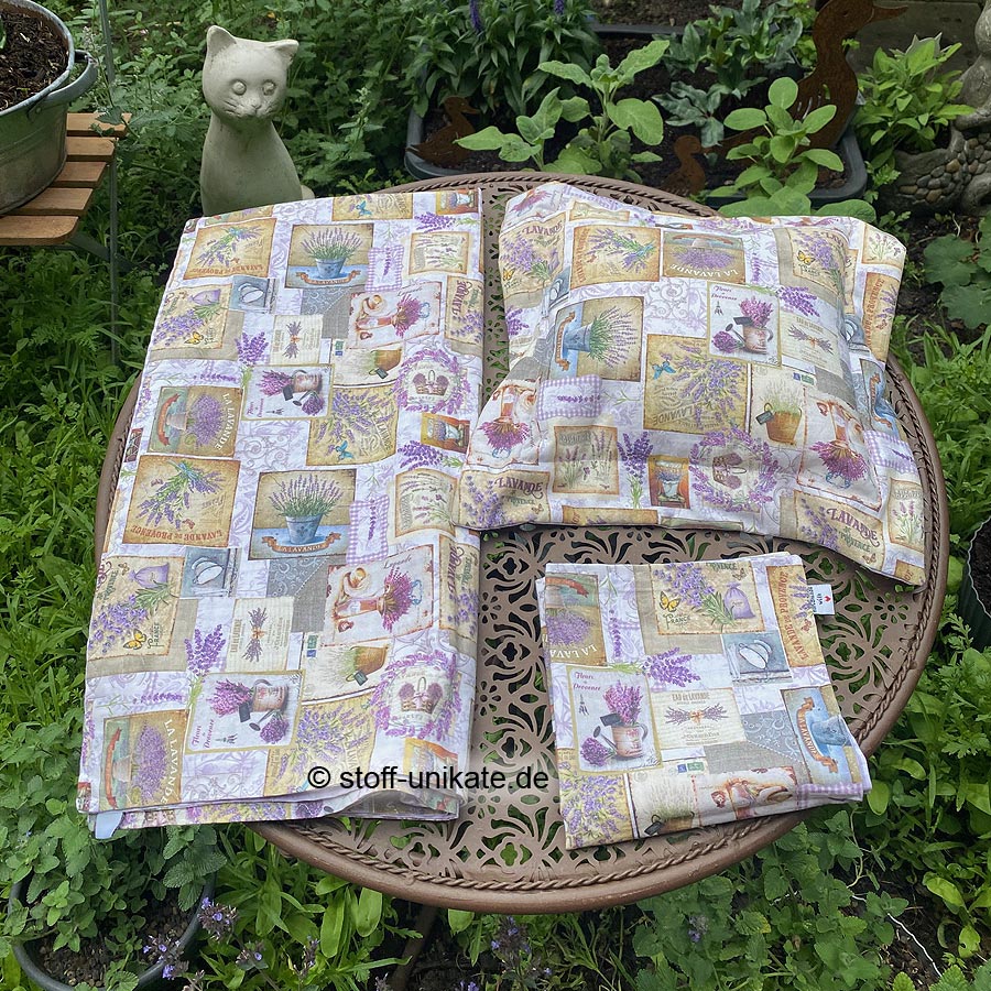 Stoffdeckchen, Tischdecke, Duftkissen und Porzellantasse als Geschenkset wählbar. Stoff-Unikate handmdae in Germany