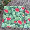 großes Stoff-Deckchen mit Melonenmotiven. Stoff-Unikat handmade in Germany