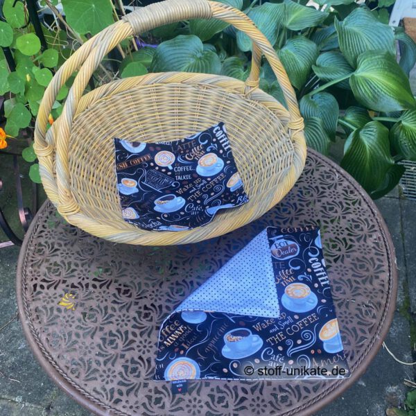 Stoffdeckchen mit Kaffeemotiven in zwei Größen zur Auswahl. Stoff-Unikate handmade in Germany