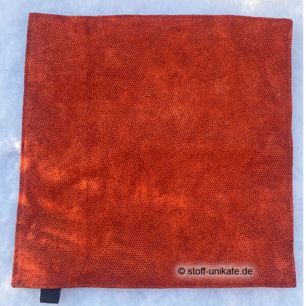 Rückseite vom Stoff-Deckchen mit Herbstblumen. Stoff-Unikate handmade in Germany