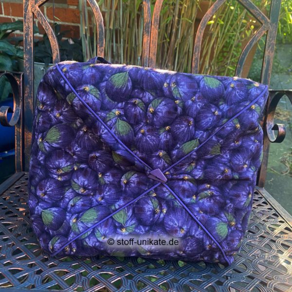 Bodenansicht vom XXL-Shopper mit Feigenmotiven. Stoff-Unikate handmade in Germany