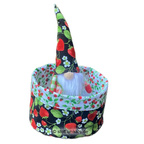 Utensilo, Stoffkorb mit erdbeeren und Wichtel. Stoff-Unikate handmade in germany