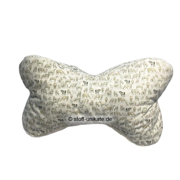 Leseknochen, Nackenkissen mit Schäfchen aus acufactum-Stoffen genäht. Stoff-Unikate handmade in Germany