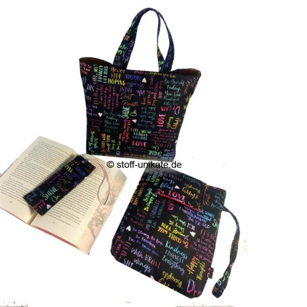 Lovely Words -Büchertasche, 'Book Bag und Lesezeichen mit bunter Schrift. Stoff-Unikate handmade in germany