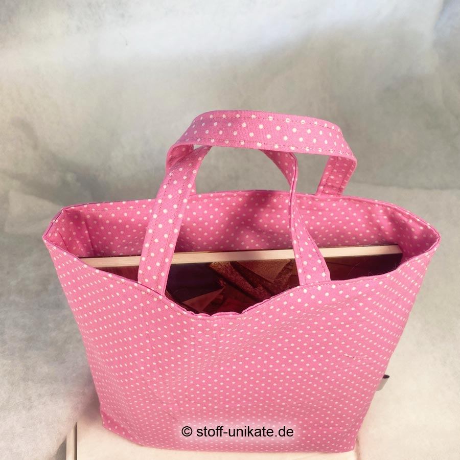 Büchertasche mit Beauty-Motiven aus reiner Baumwolle genäht. Stoff-Unikate handmade in Germany