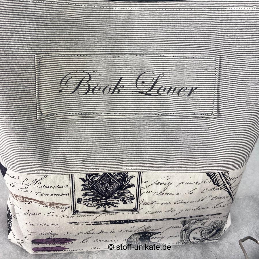 Büchertasche mit Aufdruck Book Lover. Stoff-Unikate handmade in Germany