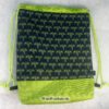 Kinderturnbeutel mit kleinen Drachen in neongrün und schwarz. Stoff-unikate handmade in Germany