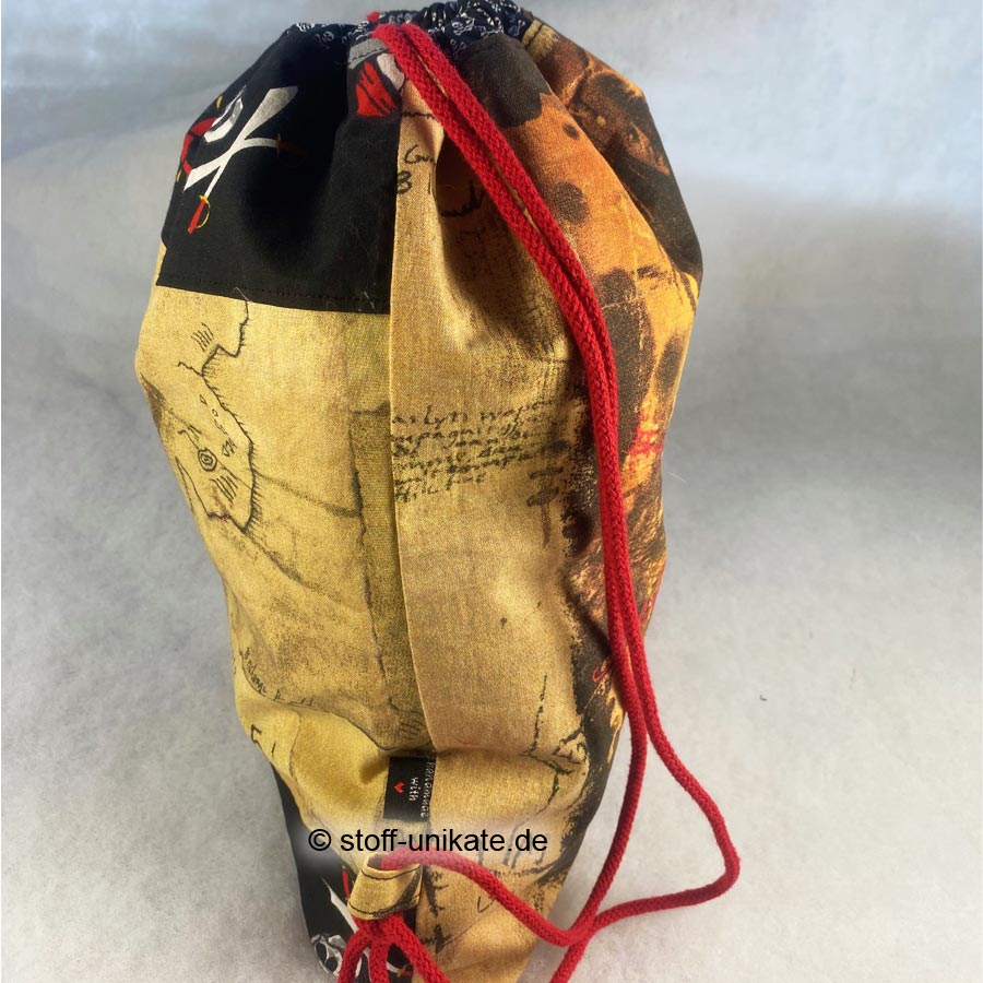 Turnbeutel mit Fluch der Karibik Motiven. Stoff-Unikate handmade in germany
