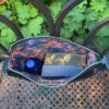Innenansicht der Bookbag mit Drachenmotiven. Stoff-Unikate handmade in Germany