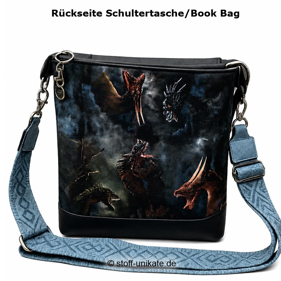Rückseite der Schultertasche mit Drachenmotiven. Stoff-Unikate handmade in Germany