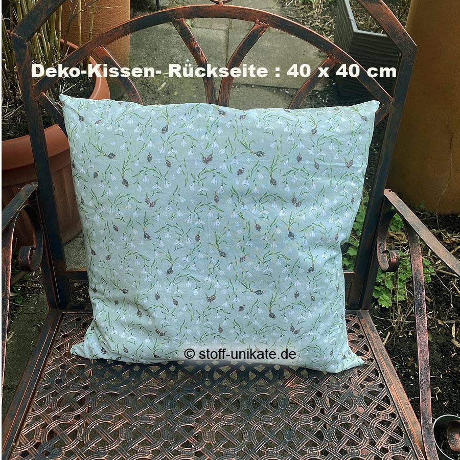 rückseite vom Dekokissen 40 x 40 cm mit Schneeglöckchenmotiven. Stoff-Unikate handmade in germany
