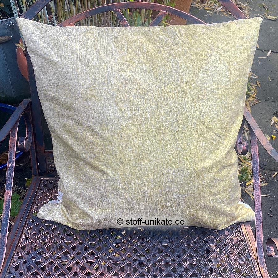 rückseite vom Designerkissen mit Musikinstrumenten in goldtönen. Stoff-Unikate handmade in Germany
