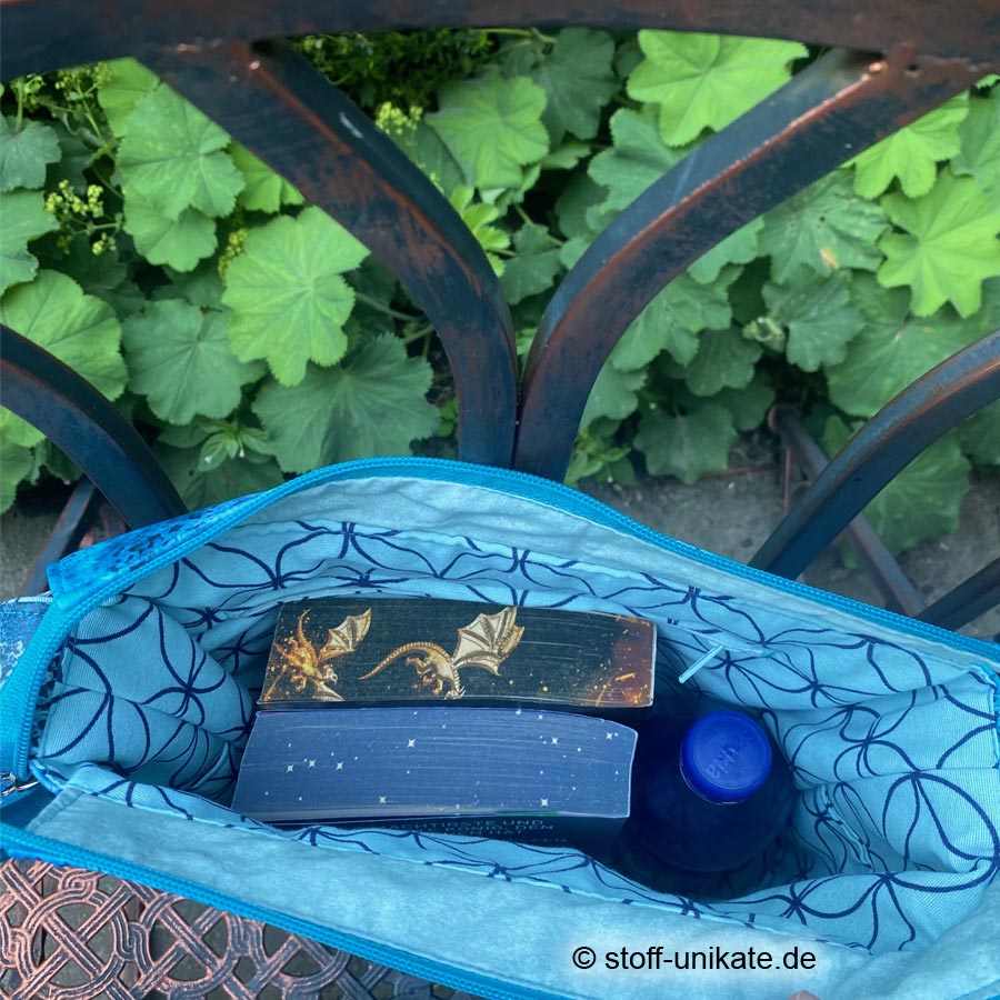 Innenansicht der Tablet-Tasche Turtles. Stoff-Unikate handmade in Germany
