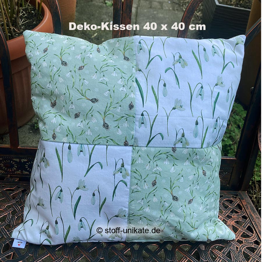 Kissen 40 x 40 cm mit Schneeglöckchen-Motiven. Stoff-Unikate handmade in germany