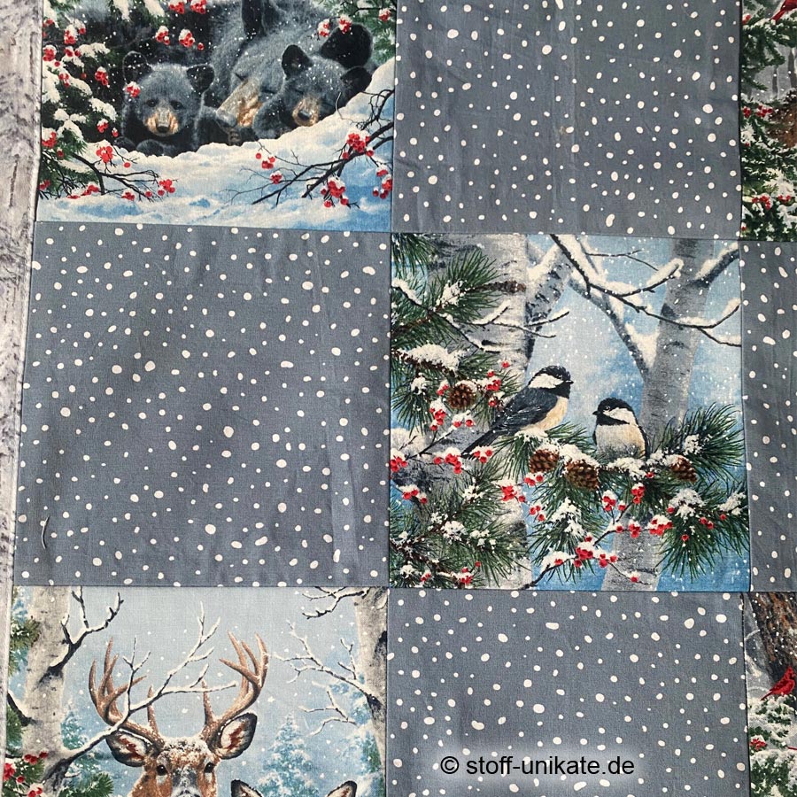 Detailansicht der Tischdecke mit Wintertieren. Stoff-Unikate handmade in Germany