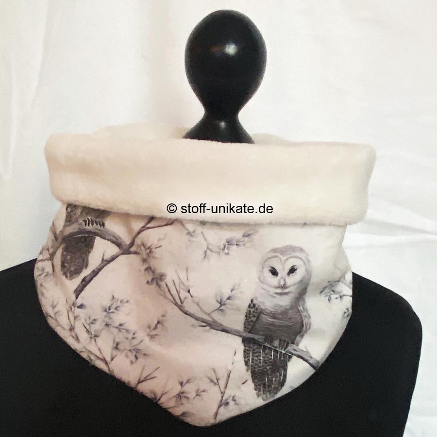 Halstuch-Loop aus Stoff mit Fleece. Wendeloop mit Schneeeulenmotiven. Stoff-Unikate handmade in Germany