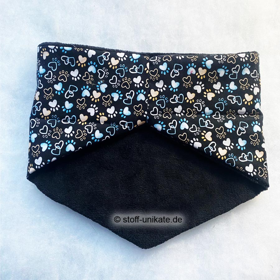 Halstuch, Wendeloop mit blauen Herzen und Pfötchenmotiven. Stoff-Unikate handmade in Germany